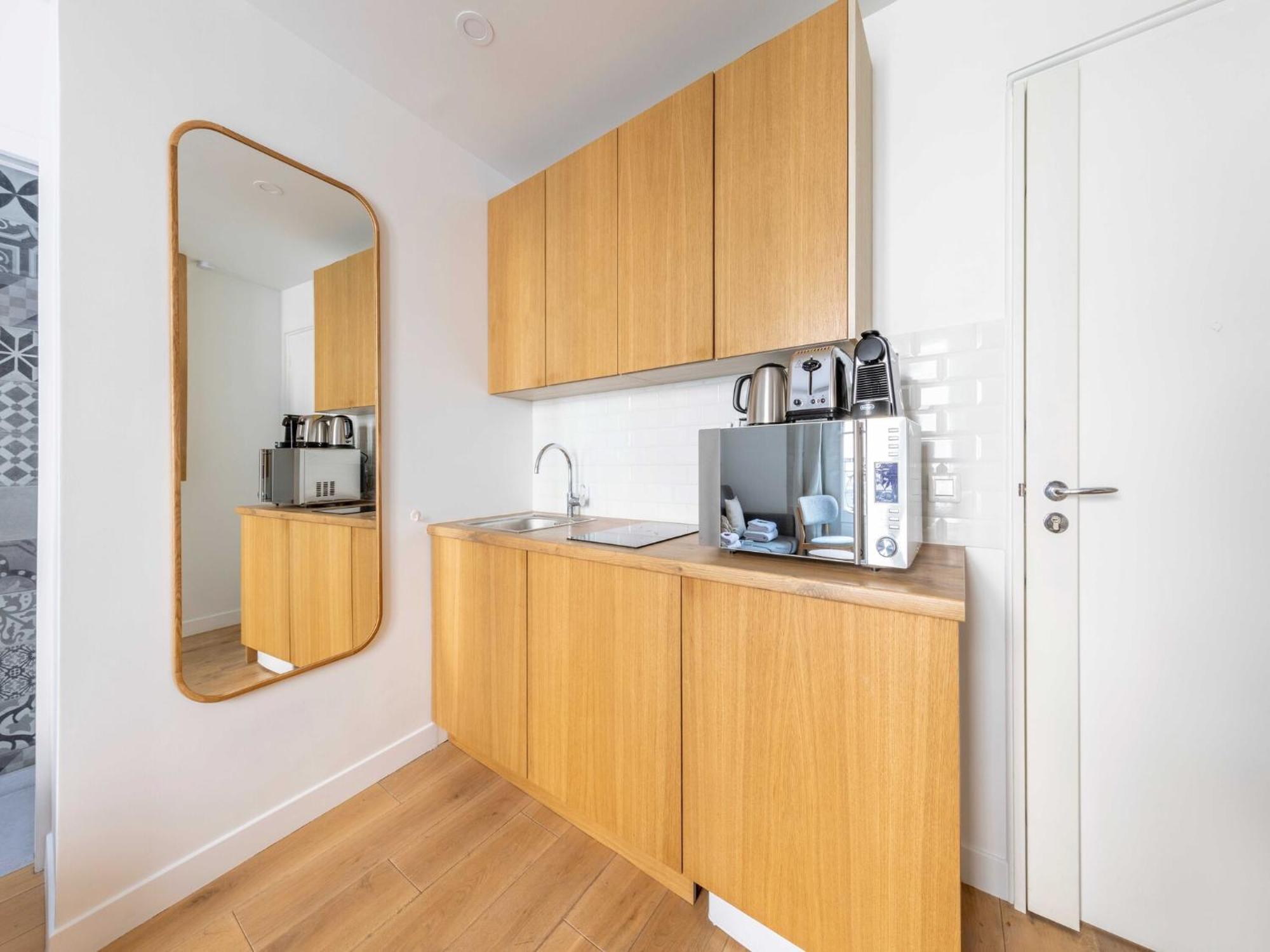 Charming - 2p - Ternes 17th Parijs
